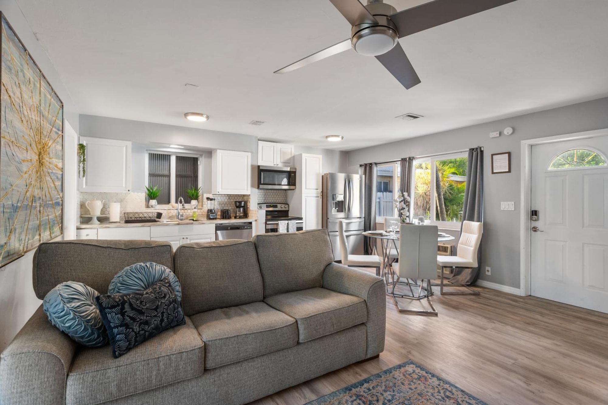 Riverwalk Villa I Private Dock & Hot Tub فورت لودرديل المظهر الخارجي الصورة